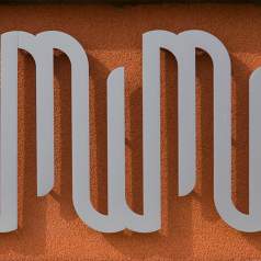 mpw_gallery_sign_detail_7408